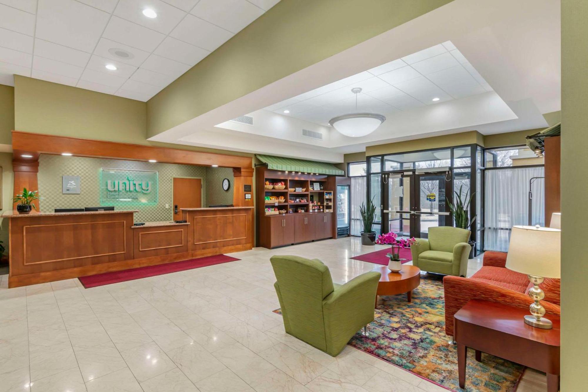 Unity Hotel And Conference Ctr, Ascend Hotel Collection Lee's Summit Buitenkant foto